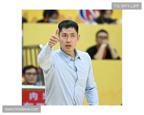 张庆鹏谈北控年轻球员发展:经验不足需时间与努力积累才能成长 张庆鹏谈北控年轻球员发展:经验不足需时间与努力积累才能成长